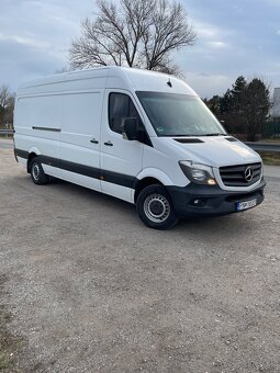 Mercedes Benz sprinter - 8