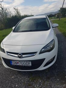 Opel Astra sports Tourer combi 1.7 - 8