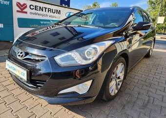 Hyundai i40 2.0-GDi-benzín-NAVI-KAMERA1 - 8