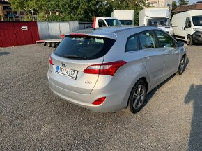 Hyundai i30 1.6 CRDi, 81KW - 8