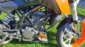 KTM duke 125 - 8