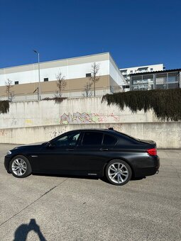 BMW F10 528i - 8