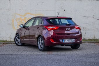 Hyundai i30 1.6i MPI DOHC CVVT Family - 8