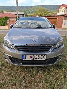 Peugeot 308 SW - 8