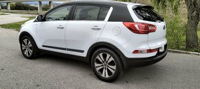 Kia Sportage 2.0 CRDi 4WD 184k - 8