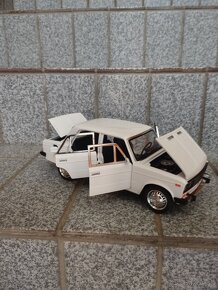 Lada 2106 žiguli kovový model mierka 1:18,mierka 1:24 - 8