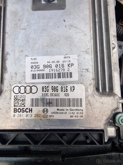 Rozpredám Audi a4 b7 2.0 TDi automat - 8