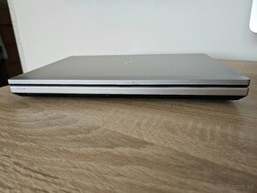 HP EliteBook 2570 - 8