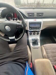 Vw Passat B6 1.9tdi 77kW - 8