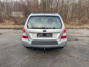 Subaru Forester 2,5 XT Manuál - 8