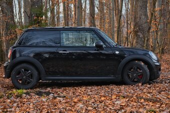 MINI COOPER ONE - 8