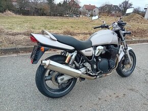 Suzuki gsx 750 INAZUMA  TOP STAV - 8