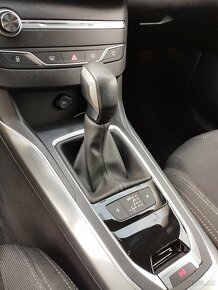 Peugeot 308 SW Combi, Automat 6st. - 8