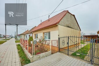 TRNAVA REALITY -Na predaj: Rodinný dom pokojnej obci Cífer,  - 8