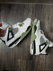 Jordan 4 seafoam , 41 - 8