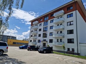 2i zariadený byt s parkovacím miestom blízko centra - 8