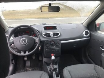 Renault Clio Grandtour benz - 8