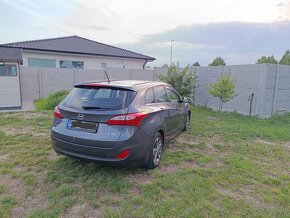 Hyundai i30 1,6 GDI - 8