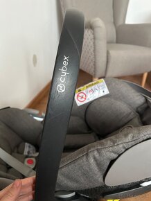 Polohovatelné vajíčko Cybex Cloud Z i-size - 8