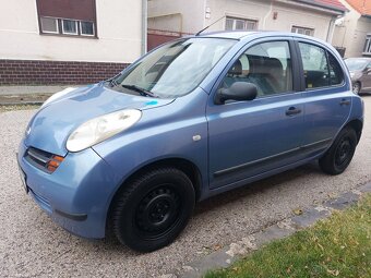 Nissan Micra 1.0 - 8