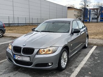 BMW 320d Xdrive LCI - 8