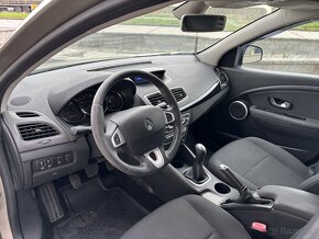 Renault Fluence 1.6 benzín 146 xxx km - 8