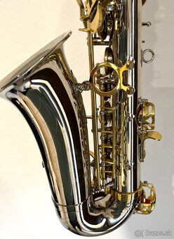 Predám nový Es- Alt saxofón-GOLD- SILVER kópia k modelu Yama - 8