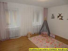 RK EXPRES - 4 izbový byt v Handlovej, 87 m2, komplet rekonšt - 8