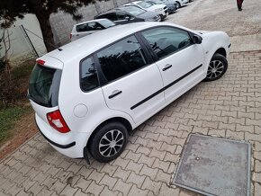 Volkswagen Polo 1.2i Basis 55k M5 (benzín) - 8