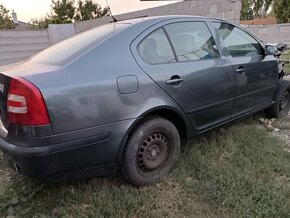 šKODA   OCTAVIA  COMBI  TDI - 8