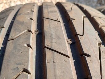 Predam 2ks pneu 195/45/r16 letne 84H Hankook - 8