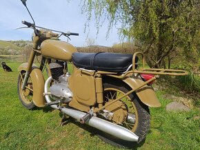 JAWA 250 559 - 8