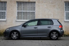 Volkswagen Golf 1.6 TDI Comfortline - 8