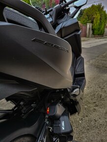 Honda Forza 125 - 8