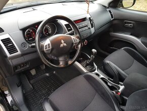 Mitsubishi Outlander - 8