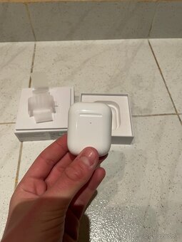 Apple AirPods 2 gen - 8