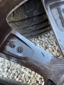 Volkswagen disky 5x112 17" - 8