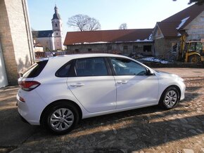 Hyundai i30 1.6 CRDi Comfort - 8