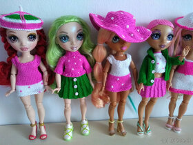 Vianočné šaty pre bábiky Rainbow high barbie čiapky roláčiky - 8