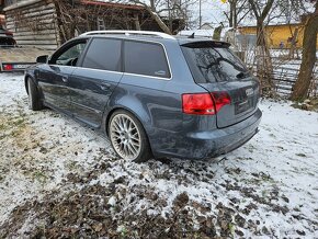 Rozpredam Audi A4 3.0TDI Sline - 8