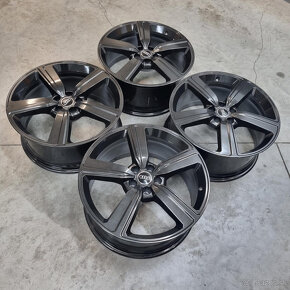 Hliníkové disky AUDI E-TRON 5x112 R20 ET38 - 8