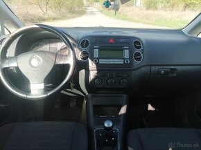 Rozpredám Volkswagen golf 5 plus - 8