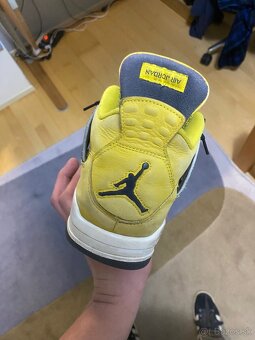 Nike Air Jordan 4 Yellow Thunder (2021) - 8