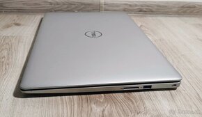 Dell i3-8130u/8GB RAM/250GB SSD+1TB/Intel 620 - 8