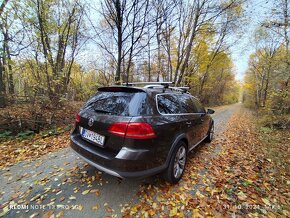 VW Passat Alltrack 130 KW, 4x4 full výbava REZERVOVANÉ - 8