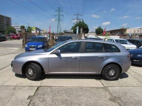 Alfa Romeo 159 Sportwagon - 8