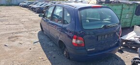 Lacno rozpredám Renault Megane Scenic 1996-1999 na náhradné - 8