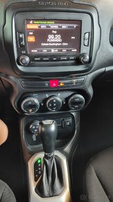 Jeep Renegade 2 JTD,4 x 4 - 8