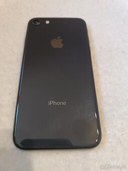 iPhone 8 256GB - 8