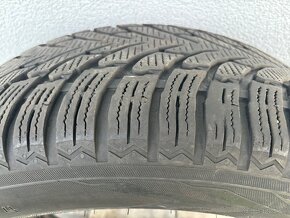 Nokian 255/55 R19 - 8